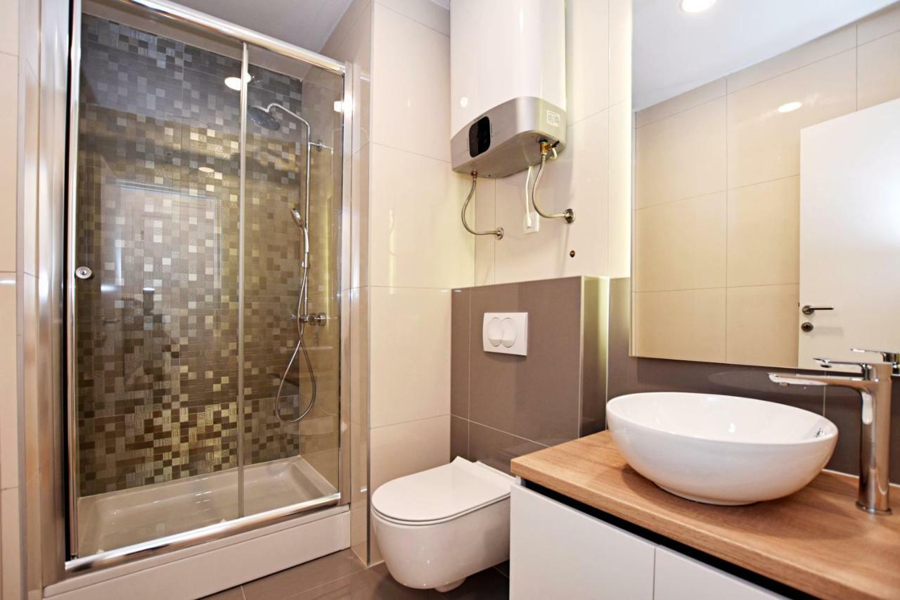 Four Corners Apartment